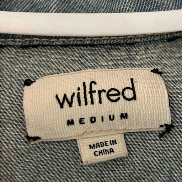 NWT Wilfred Cropped Denim Jacket - Picture 4 of 9